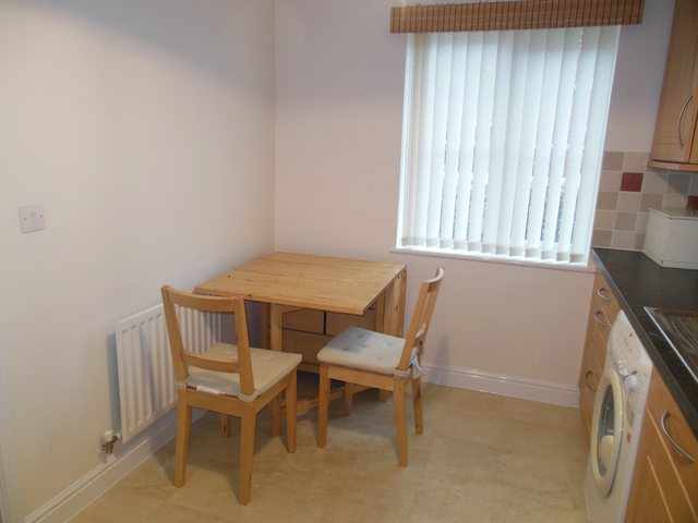  Image of 3 bedroom Detached house to rent in Urquhart Road Thatcham RG19 at Thatcham Crookham, RG19 4RE