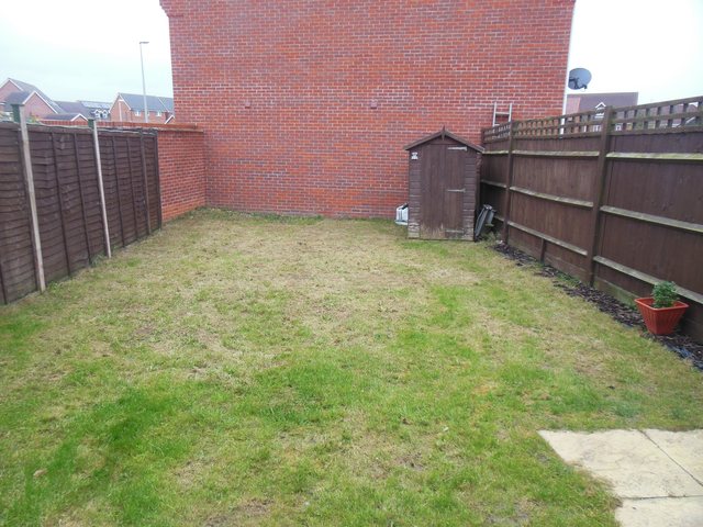  Image of 3 bedroom Detached house to rent in Urquhart Road Thatcham RG19 at Thatcham Crookham, RG19 4RE
