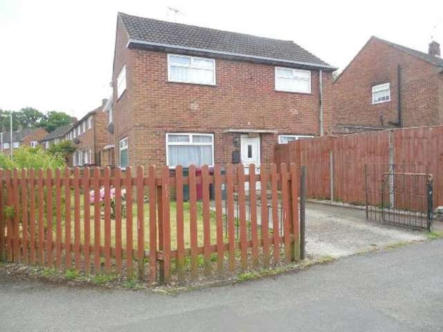  Image of 2 bedroom End of Terrace for sale in Usk Road Tilehurst Reading RG30 at Usk Road  Reading, RG30 4HG