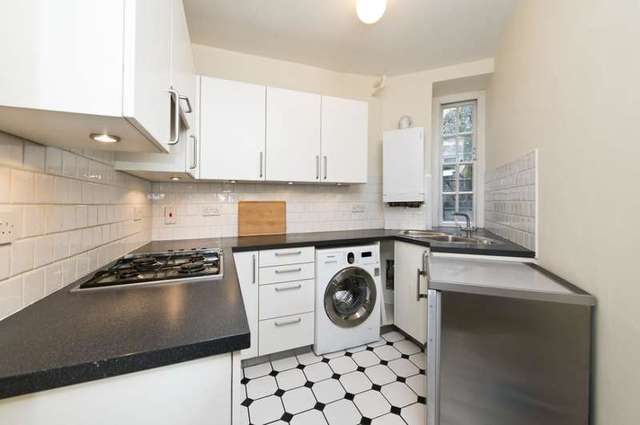  Image of 1 bedroom Flat to rent in Mallord Street London SW3 at Vale Court  21 Mallord Street, SW3 6AL