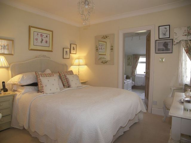  Image of 2 bedroom Semi-Detached house for sale in Vale Road Claygate Esher KT10 at Vale Road Claygate Esher, KT10 0NJ