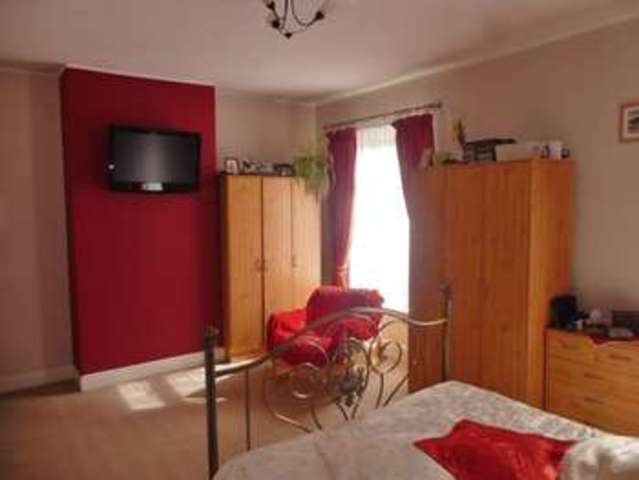  Image of 3 bedroom Terraced house for sale in Vere Road Sheffield S6 at Vere Road Hillsborough Sheffield, S6 1SB