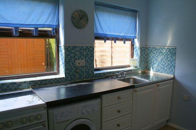  Image of 2 bedroom Semi-Detached house to rent in Vernon Street Lincoln LN5 at Vernon Street  Lincoln, LN5 7QU
