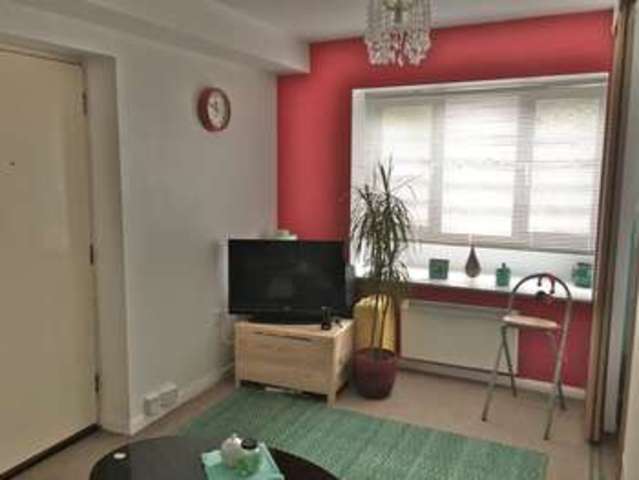  Image of Flat for sale in Victoria Avenue Redfield Bristol BS5 at Victoria Avenue  Bristol, BS5 9NW