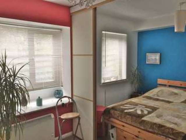 Image of Flat for sale in Victoria Avenue Redfield Bristol BS5 at Victoria Avenue  Bristol, BS5 9NW