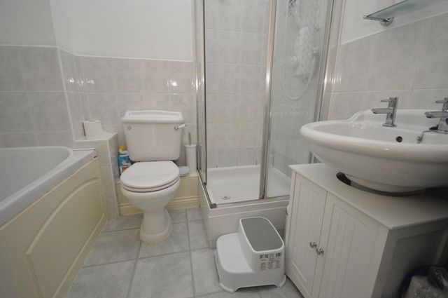  Image of 2 bedroom Terraced house for sale in Villiers Close Leagrave Luton LU4 at Villiers Close  Luton, LU4 9FR