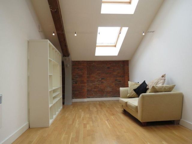  Image of 1 bedroom Apartment to rent in Malta Street Manchester M4 at 2 Malta Street  Manchester City, M4 7BL