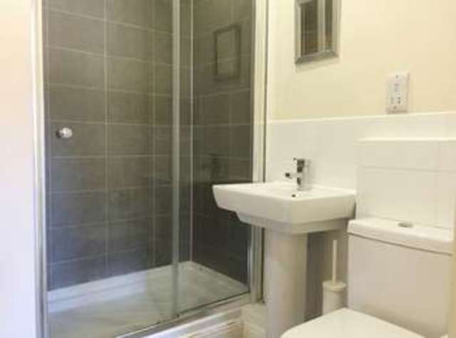  Image of 2 bedroom Flat to rent in Wade Street Lichfield WS13 at Wade Street  Lichfield, WS13 6HT