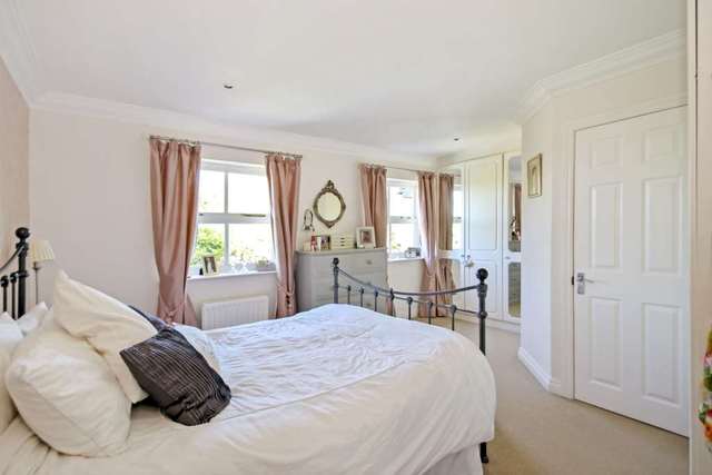  Image of 5 bedroom Detached house for sale in Wallace Drive Eaton Bray Dunstable LU6 at Wallace Drive Eaton Bray Dunstable, LU6 2DF