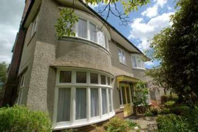  Image of 4 bedroom Detached house to rent in Waltham Road Boscombe Bournemouth BH7 at Waltham Road  Bournemouth, BH7 6PF