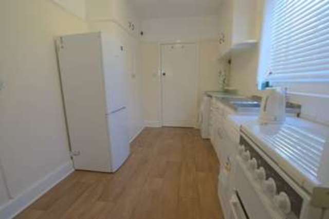  Image of 4 bedroom Detached house to rent in Waltham Road Boscombe Bournemouth BH7 at Waltham Road  Bournemouth, BH7 6PF