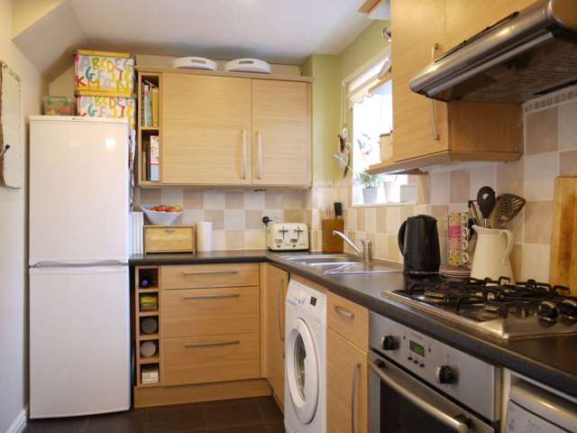  Image of 2 bedroom Semi-Detached house for sale in Wards Stone Park Bracknell RG12 at Wards Stone Park Forest Park Bracknell, RG12 0GF