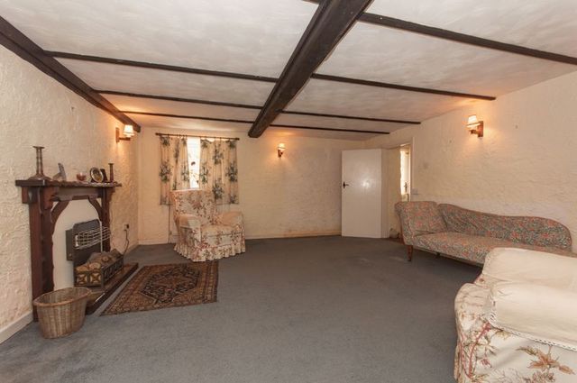  Image of 2 bedroom Cottage for sale in Howards Lane Wareham BH20 at Howards Lane  Wareham, BH20 4HU