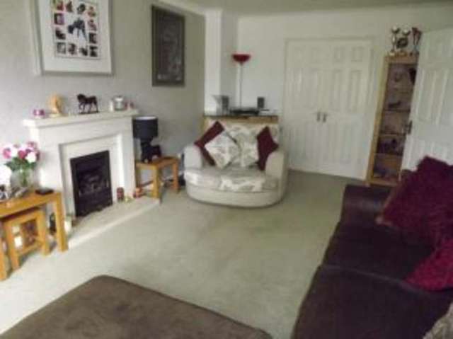  Image of 4 bedroom Detached house for sale in Warsash Road Warsash Southampton SO31 at Warsash Southampton Warsash, SO31 9JD