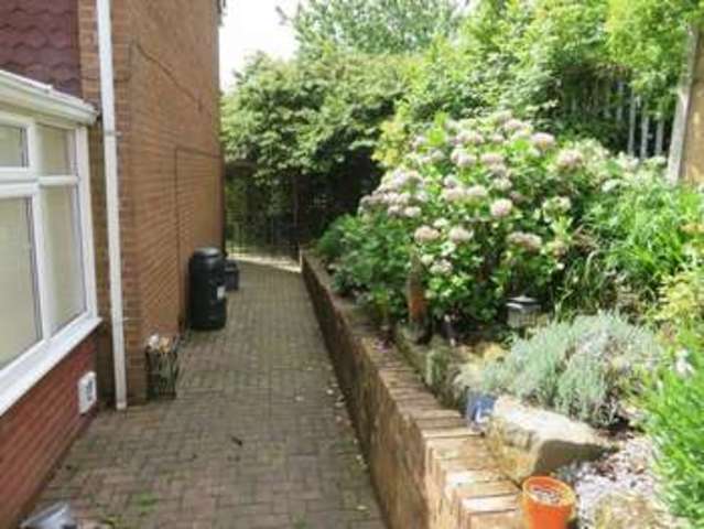  Image of 2 bedroom Detached house for sale in Warwick Close Oldbury B68 at Warwick Close  Oldbury, B68 8NH