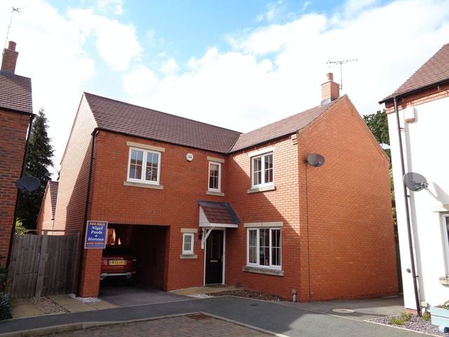  Image of 4 bedroom Detached house for sale in Watsons Lane Evesham WR11 at Watsons Lane  Evesham, WR11 1GB