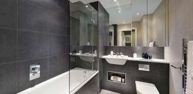  Image of 2 bedroom Apartment to rent in Saffron Central Square Croydon CR0 at Croydon, CR0 2FY