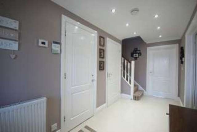  Image of 4 bedroom Detached house for sale in Wellington Drive Lee-on-the-Solent PO13 at Wellington Drive  Lee-On-The-Solent, PO13 8FZ