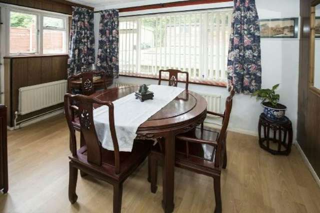  Image of 3 bedroom End of Terrace for sale in Wensley Road Reading RG1 at Wensley Road  Reading, RG1 6DP