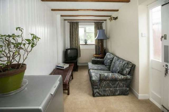  Image of 3 bedroom End of Terrace for sale in Wensley Road Reading RG1 at Wensley Road  Reading, RG1 6DP
