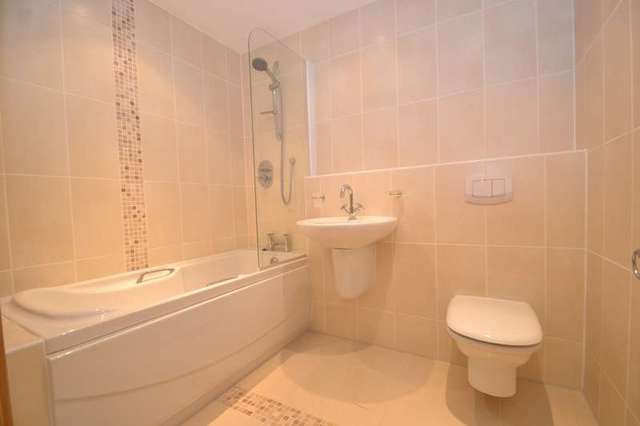  Image of 2 bedroom Flat for sale in Chine Crescent Road Westbourne Bournemouth BH2 at 15 Chine Crescent Rd  Bournemouth, BH2 5DA