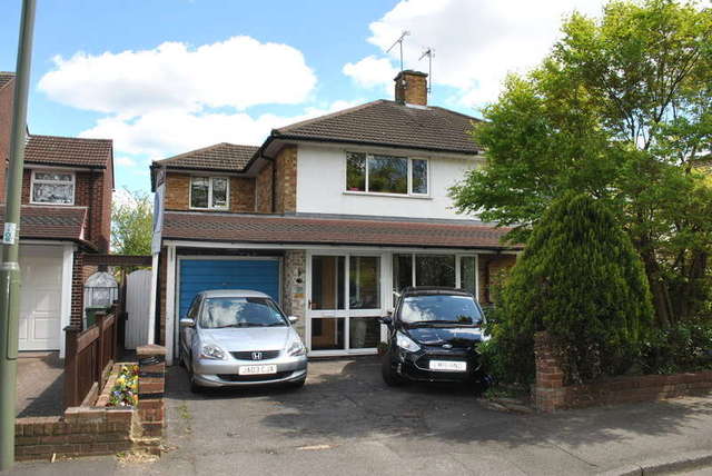  Image of 3 bedroom Semi-Detached house for sale in Molesey Road West Molesey KT8 at Molesey Road  West Molesey, KT8 2HF
