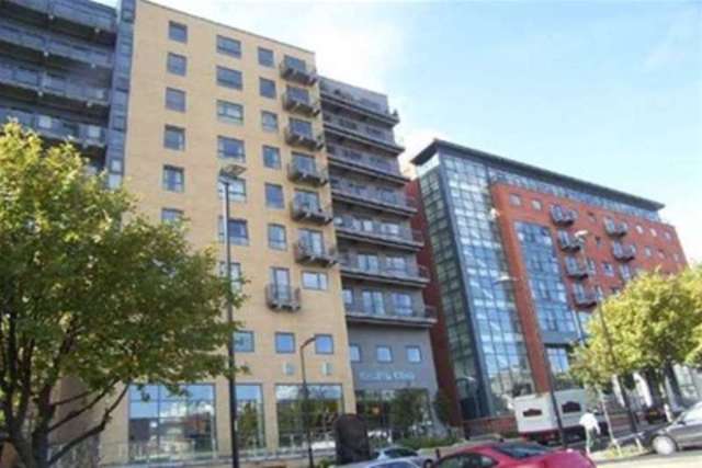  Image of 2 bedroom Flat to rent in Fitzwilliam Street Sheffield S1 at Sheffield, S1 4JF