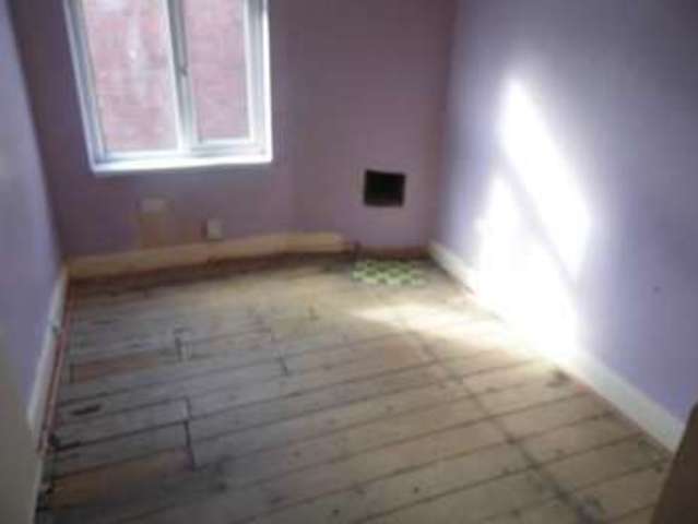  Image of 4 bedroom Semi-Detached house for sale in West Park Road Bearwood Smethwick B67 at Smethwick West Midlands Smethwick, B67 7JH