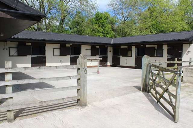  Image of 5 bedroom Land for sale in Gypsy Lane Ferryhill DL17 at Gypsy Lane  County Durham, DL17 0LE