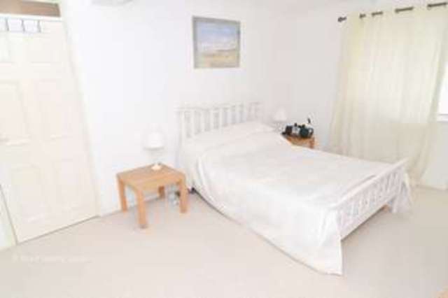  Image of 2 bedroom Flat to rent in Tower Court Westcliff Parade Westcliff-on-Sea SS0 at Westcliff Parade  Westcliff-On-Sea, SS0 7QH