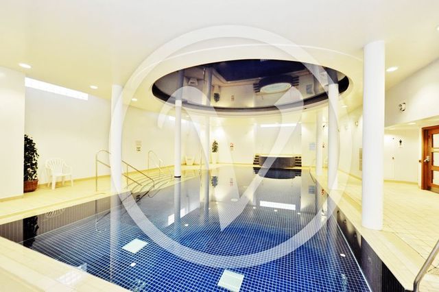  Image of 3 bedroom Flat for sale in Kidderpore Avenue London NW3 at Kidderpore Avenue Hampstead London, NW3 7SJ
