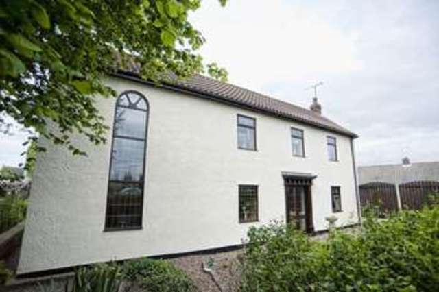  Image of 5 bedroom Detached house for sale in Westgate Road Belton Doncaster DN9 at 61 Westgate Road  Doncaster, DN9 1PY
