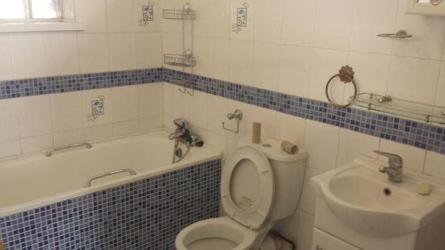  Image of 3 bedroom End of Terrace to rent in Westminster Gardens Barking IG11 at Barking, IG11 0BL