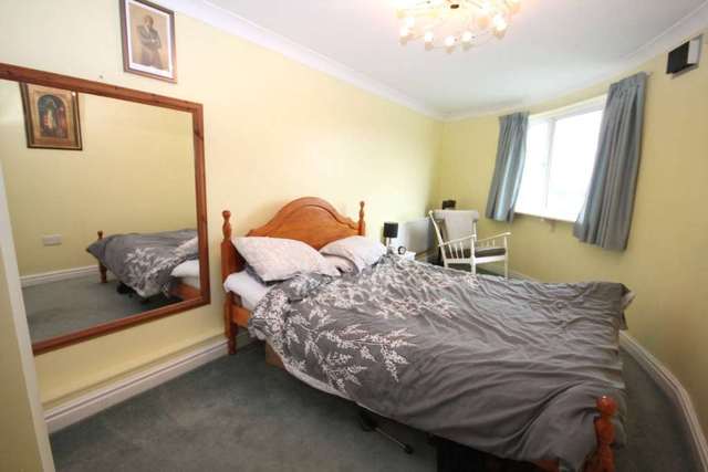  Image of 2 bedroom Apartment for sale in Wharfside Close Erith DA8 at Wharfside Close  Erith, DA8 1QR