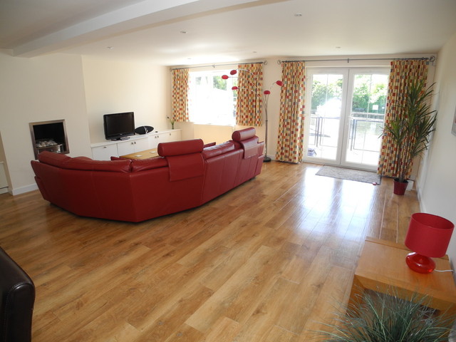  Image of 3 bedroom Town House for sale in Wherry Close Chedgrave Norwich NR14 at Wherry Close Chedgrave Norwich, NR14 6LS