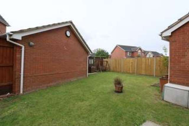  Image of 5 bedroom Detached house for sale in Whisperwood Way Bransholme Hull HU7 at Whisperwood Way Bransholme Hull, HU7 4JT