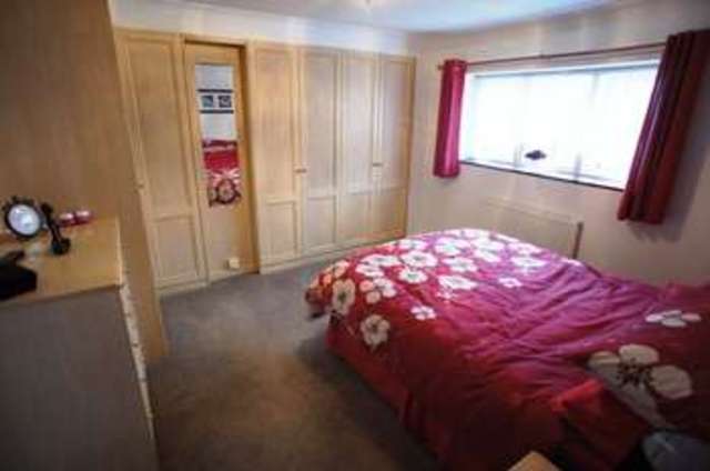  Image of 3 bedroom Semi-Detached house for sale in Wickhay Basildon SS15 at Wickhay  Basildon, SS15 5AF