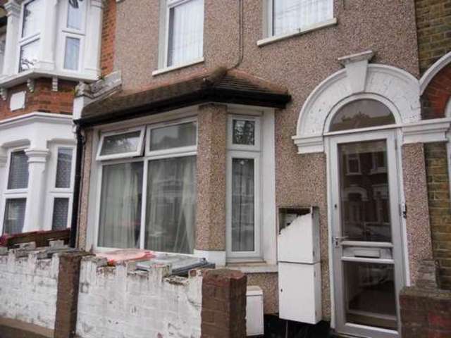  Image of Detached house to rent in Wigston Road London E13 at Wigston Road  London, E13 8QW