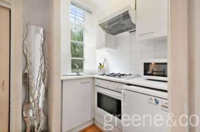  Image of Flat to rent in Willesden Lane London NW6 at Mapesbury London Brondesbury Park, NW6 7PN