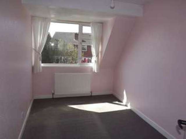  Image of 3 bedroom Semi-Detached house to rent in Williams Close Willenhall WV12 at Williams Close  Willenhall, WV12 4QP