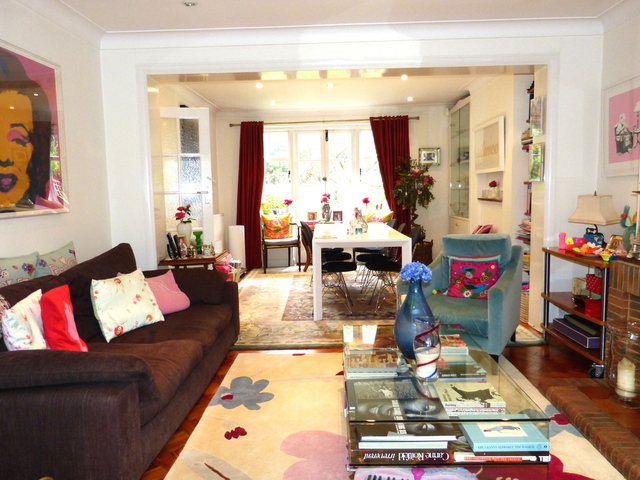  Image of 4 bedroom Semi-Detached house to rent in Willifield Way London NW11 at HAMPSTEAD GARDEN SUBURB  London, NW11 6YA