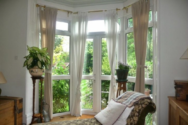  Image of 5 bedroom Detached house to rent in Willis Road Southampton SO16 at Southampton Hampshire Not specified, SO16 2NT