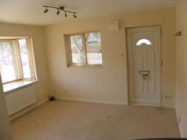  Image of 1 bedroom Terraced house to rent in Willowbrook Drive Cheltenham GL51 at Willowbrook Drive  Cheltenham, GL51 0PU