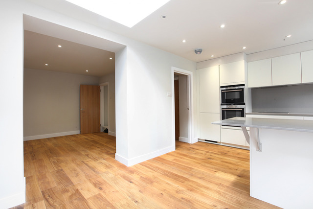  Image of 3 bedroom Apartment for sale in Wilson Road London SE5 at Wilson Road  Camberwell, SE5 8PB