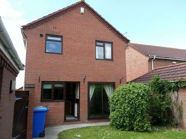  Image of 3 bedroom Detached house to rent in Windermere Park Lowestoft NR32 at Lowestoft, NR32 4UD