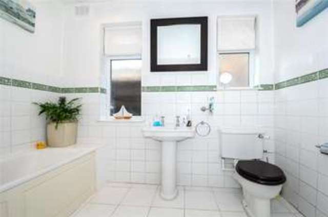  Image of 4 bedroom Detached house for sale in Windsor Road Bray Maidenhead SL6 at Maidenhead Bray Wick, SL6 2DW