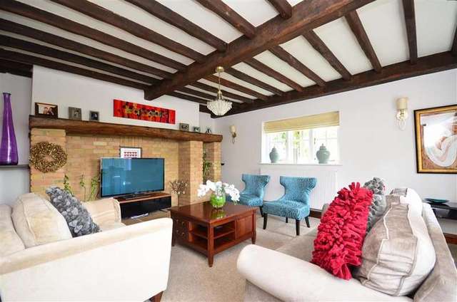  Image of 6 bedroom Semi-Detached house for sale in Wingham Well Lane Wingham Well Canterbury CT3 at Wingham Well Canterbury Canterbury, CT3 1NW
