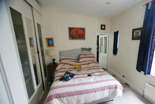  Image of 2 bedroom Flat to rent in Wingrave Road London W6 at Hammersmith  London, W6 9HF