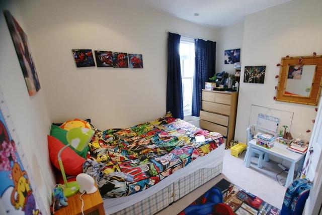  Image of 2 bedroom Flat to rent in Wingrave Road London W6 at Hammersmith  London, W6 9HF