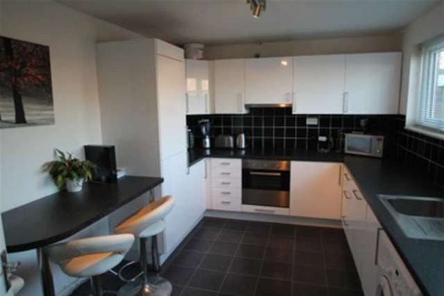  Image of 3 bedroom Detached house to rent in Wisteria Gardens Swanley BR8 at Swanley, BR8 7TY